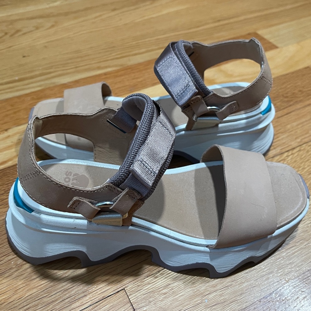 Sorel Kinetic Tan and Brown Women's Sandals - Picture 2 of 7